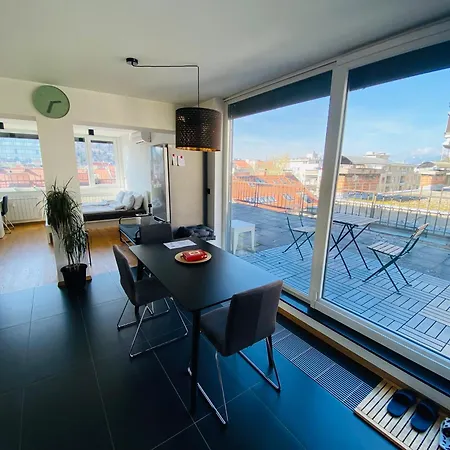 شقة Rok's Mini Penthouse ليوبليانا