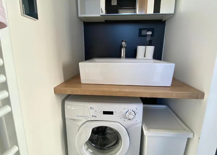 Rok's Mini Penthouse شقة