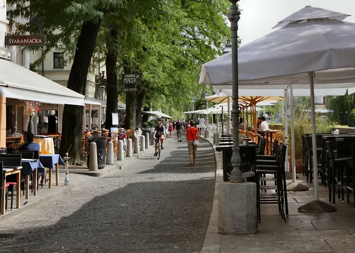 Rok's Mini Penthouse Apartamento *